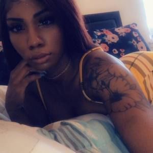 Meet your Posher, Ciara